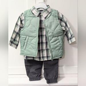 BABY REBELS, Plaid Shirt with Green Vest and Gray Pants Set,Size 12 Months, NWOT
